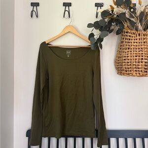 GAP Olive Green Scoop Neck Shirt